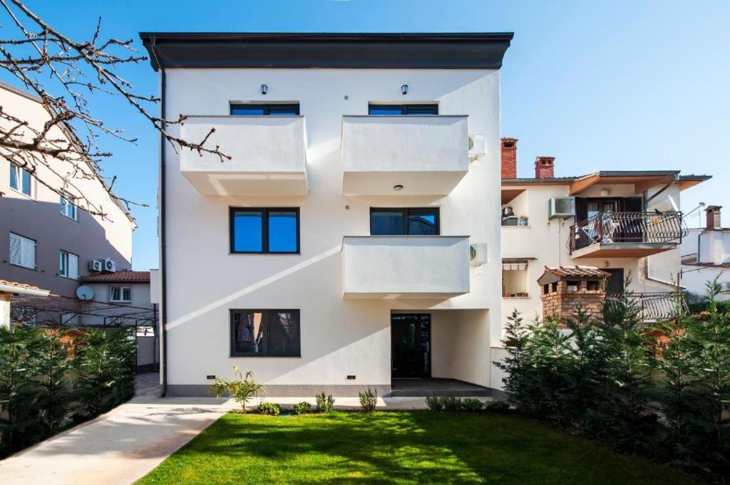 Deluxe Apartments A&A - 2 Rovinj Exterior photo